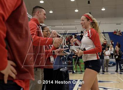 Thumbnail 3 in Mater Dei @ Redondo Union (CIF-SS D1AA Final) photogallery.