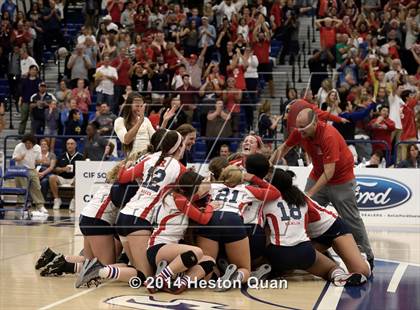 Thumbnail 2 in Mater Dei @ Redondo Union (CIF-SS D1AA Final) photogallery.