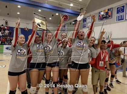 Thumbnail 1 in Mater Dei @ Redondo Union (CIF-SS D1AA Final) photogallery.