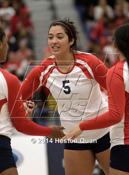 Thumbnail 3 in Mater Dei @ Redondo Union (CIF-SS D1AA Final) photogallery.
