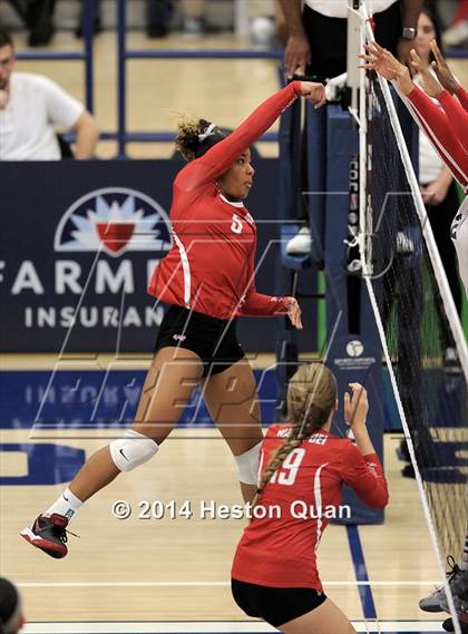 Thumbnail 3 in Mater Dei @ Redondo Union (CIF-SS D1AA Final) photogallery.