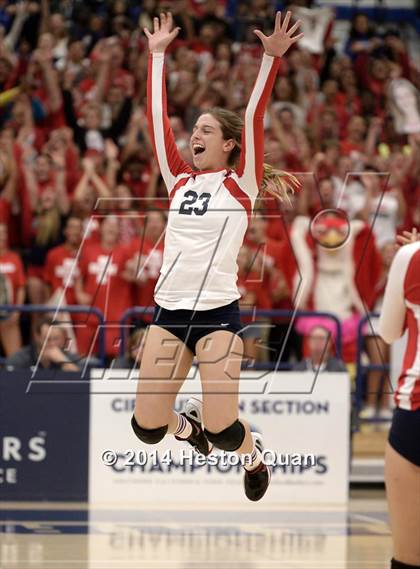 Thumbnail 3 in Mater Dei @ Redondo Union (CIF-SS D1AA Final) photogallery.