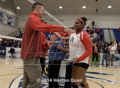 Thumbnail 2 in Mater Dei @ Redondo Union (CIF-SS D1AA Final) photogallery.