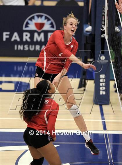 Thumbnail 1 in Mater Dei @ Redondo Union (CIF-SS D1AA Final) photogallery.