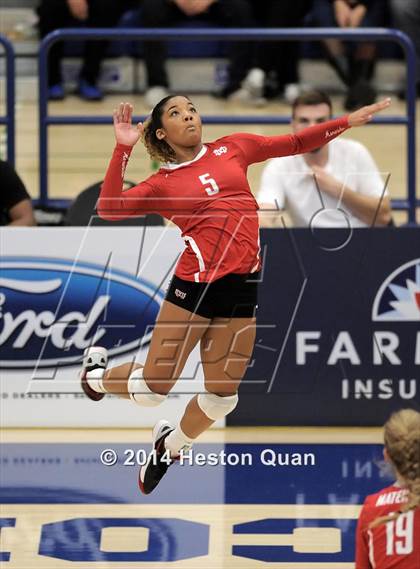 Thumbnail 1 in Mater Dei @ Redondo Union (CIF-SS D1AA Final) photogallery.