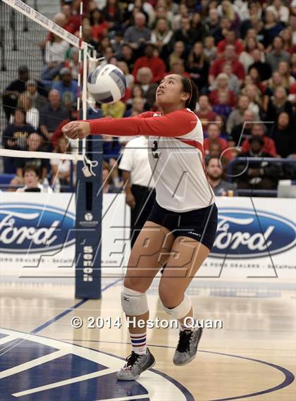 Thumbnail 2 in Mater Dei @ Redondo Union (CIF-SS D1AA Final) photogallery.