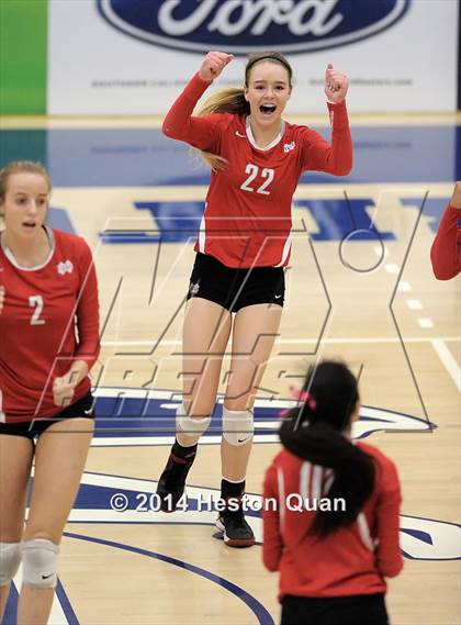 Thumbnail 2 in Mater Dei @ Redondo Union (CIF-SS D1AA Final) photogallery.