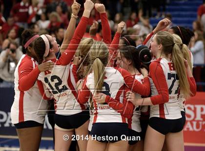 Thumbnail 2 in Mater Dei @ Redondo Union (CIF-SS D1AA Final) photogallery.