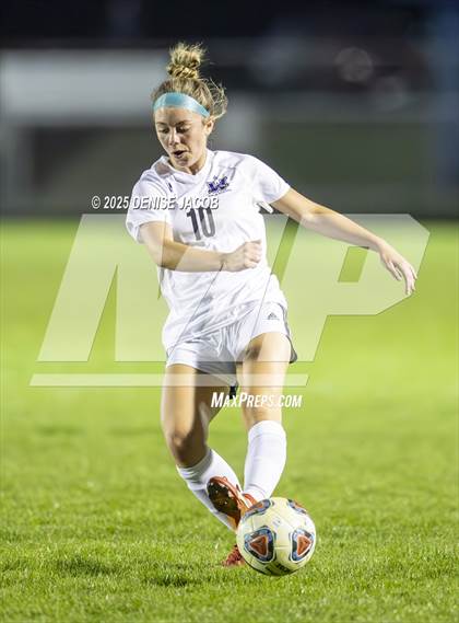 Thumbnail 1 in Waunakee @ Watertown photogallery.