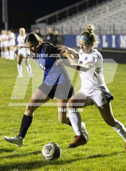 Thumbnail 2 in Waunakee @ Watertown photogallery.