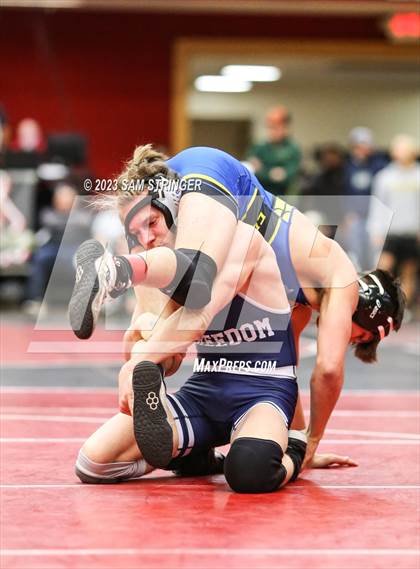 Thumbnail 2 in CIF NCS Wrestling Semifinals photogallery.