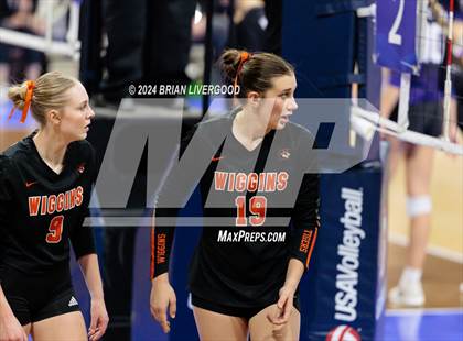 Thumbnail 1 in Wiggins vs. Hoehne (CHSAA 2A Round 1) photogallery.