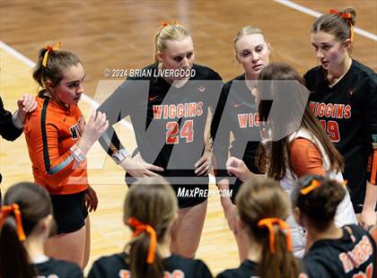 Thumbnail 1 in Wiggins vs. Hoehne (CHSAA 2A Round 1) photogallery.