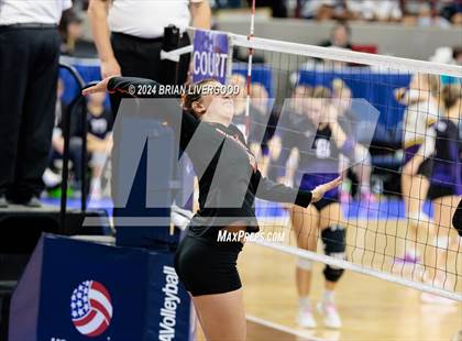 Thumbnail 1 in Wiggins vs. Hoehne (CHSAA 2A Round 1) photogallery.