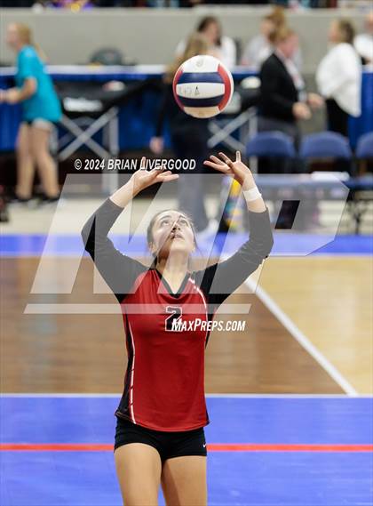 Thumbnail 2 in Wiggins vs. Hoehne (CHSAA 2A Round 1) photogallery.