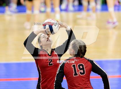 Thumbnail 3 in Wiggins vs. Hoehne (CHSAA 2A Round 1) photogallery.