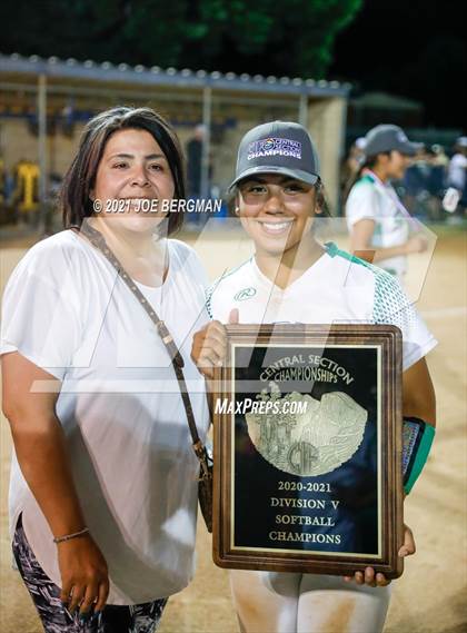 Thumbnail 3 in Highland @ Shafter (CIF Central Section D5 Final) photogallery.