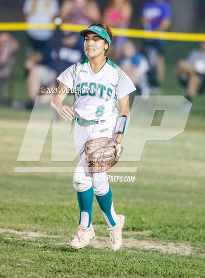Thumbnail 1 in Highland @ Shafter (CIF Central Section D5 Final) photogallery.