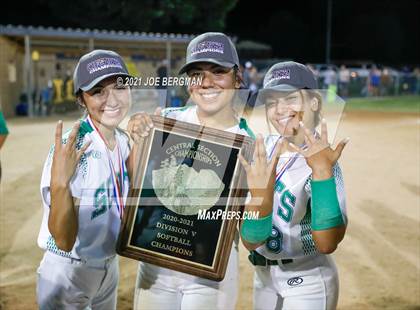 Thumbnail 3 in Highland @ Shafter (CIF Central Section D5 Final) photogallery.
