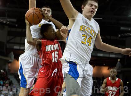 Thumbnail 3 in Holmes vs Newport Central Catholic (KHSAA Ninth Region) photogallery.