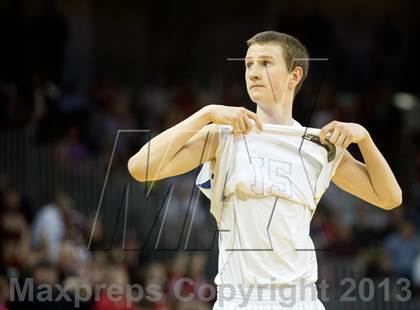 Thumbnail 3 in Holmes vs Newport Central Catholic (KHSAA Ninth Region) photogallery.