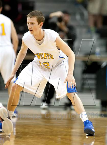 Thumbnail 3 in Holmes vs Newport Central Catholic (KHSAA Ninth Region) photogallery.