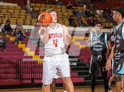Thumbnail 3 in Petrolia vs. New Way Christian Academy (Fantasy of Lights) photogallery.