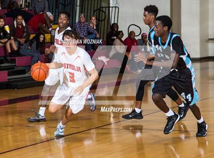Thumbnail 1 in Petrolia vs. New Way Christian Academy (Fantasy of Lights) photogallery.