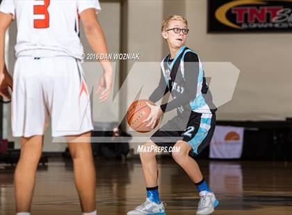 Thumbnail 3 in Petrolia vs. New Way Christian Academy (Fantasy of Lights) photogallery.
