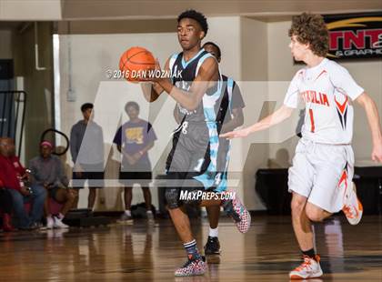 Thumbnail 2 in Petrolia vs. New Way Christian Academy (Fantasy of Lights) photogallery.
