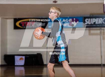 Thumbnail 1 in Petrolia vs. New Way Christian Academy (Fantasy of Lights) photogallery.
