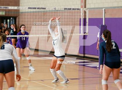 Thumbnail 3 in Marin Catholic @ Carlsbad (California Challenge) photogallery.