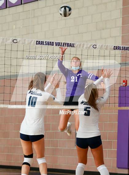Thumbnail 1 in Marin Catholic @ Carlsbad (California Challenge) photogallery.