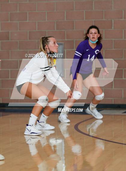 Thumbnail 3 in Marin Catholic @ Carlsbad (California Challenge) photogallery.