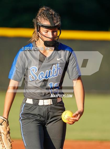 Thumbnail 3 in Denmark @ South Forsyth photogallery.