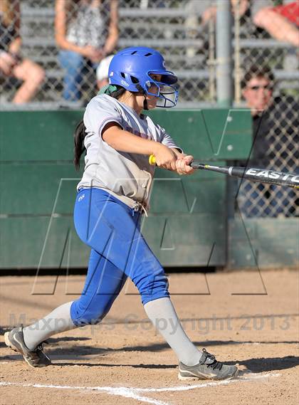 Thumbnail 3 in Casa Roble vs. Christian Brothers (CIF SJS D2 Final) photogallery.
