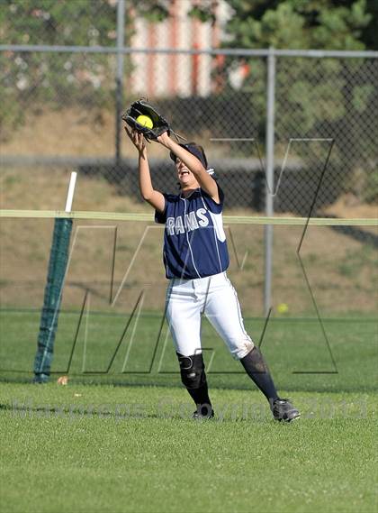Thumbnail 2 in Casa Roble vs. Christian Brothers (CIF SJS D2 Final) photogallery.