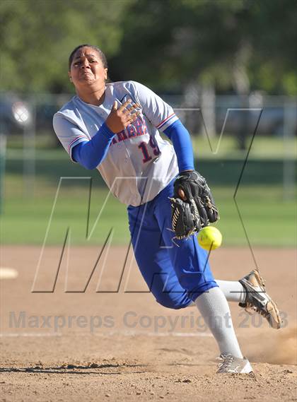 Thumbnail 1 in Casa Roble vs. Christian Brothers (CIF SJS D2 Final) photogallery.