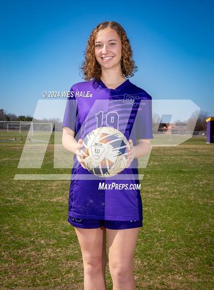 Thumbnail 1 in DeSoto Central (Team & Individual) photogallery.