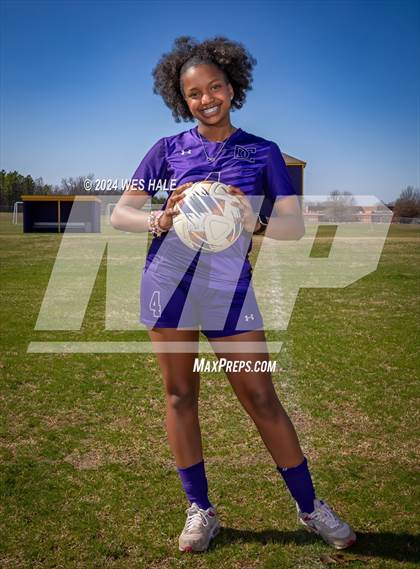 Thumbnail 2 in DeSoto Central (Team & Individual) photogallery.