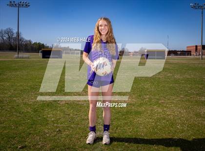 Thumbnail 3 in DeSoto Central (Team & Individual) photogallery.