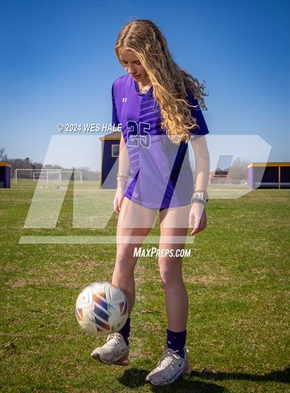 Thumbnail 3 in DeSoto Central (Team & Individual) photogallery.