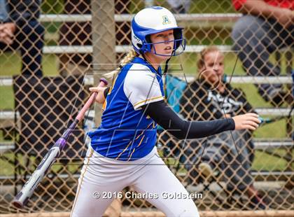 Thumbnail 2 in Pacifica vs. Agoura photogallery.