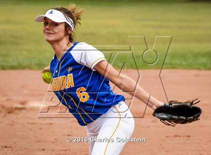 Thumbnail 2 in Pacifica vs. Agoura photogallery.