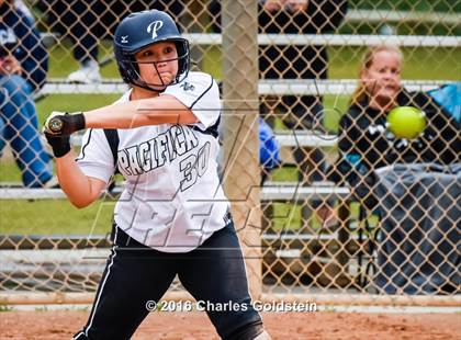 Thumbnail 3 in Pacifica vs. Agoura photogallery.