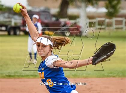 Thumbnail 3 in Pacifica vs. Agoura photogallery.