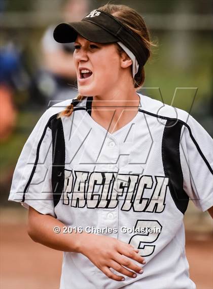 Thumbnail 1 in Pacifica vs. Agoura photogallery.