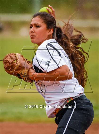 Thumbnail 1 in Pacifica vs. Agoura photogallery.