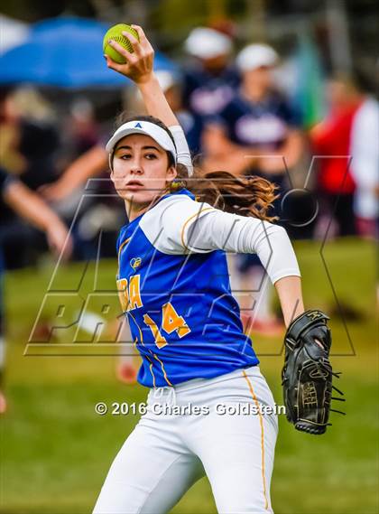 Thumbnail 3 in Pacifica vs. Agoura photogallery.
