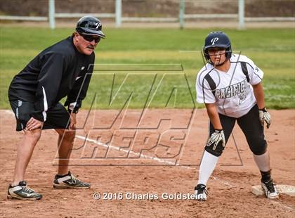 Thumbnail 3 in Pacifica vs. Agoura photogallery.